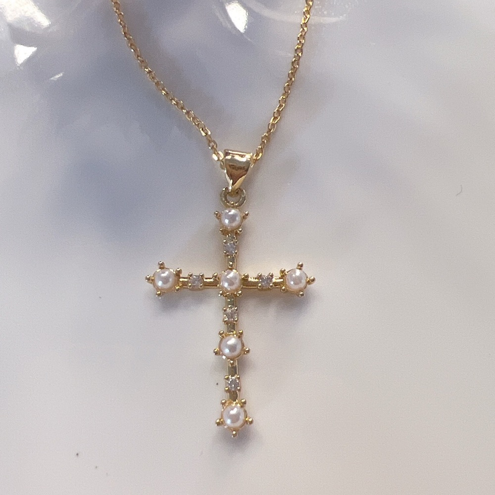 Elegant Gold Plated Pearl Cross Necklace